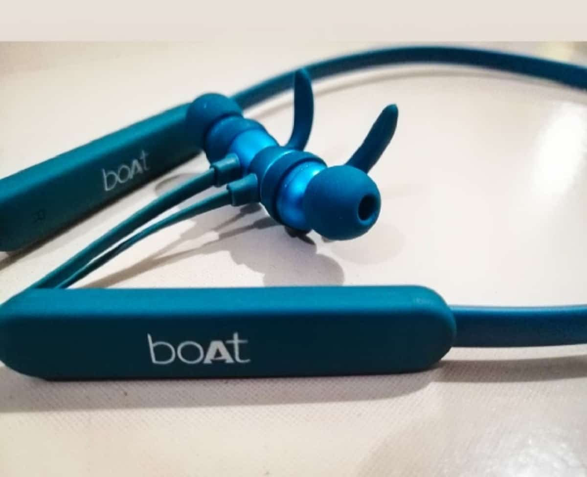 boAt-Rockerz-255-Pro-neckband