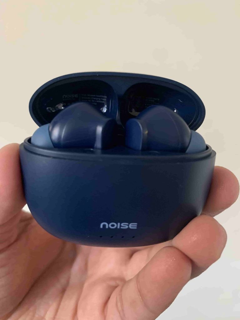 Open charging case of noise Buds vs104 to Turn on and enter into Pairing mode