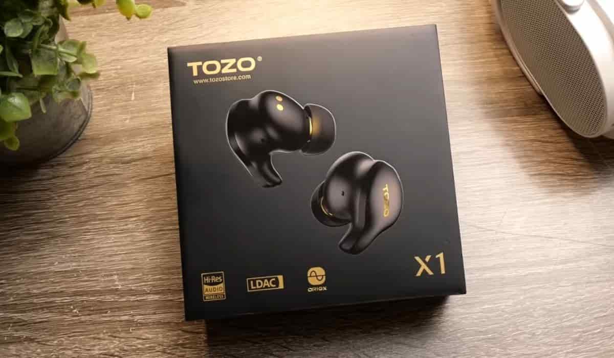 TOZO Golden X1 Box